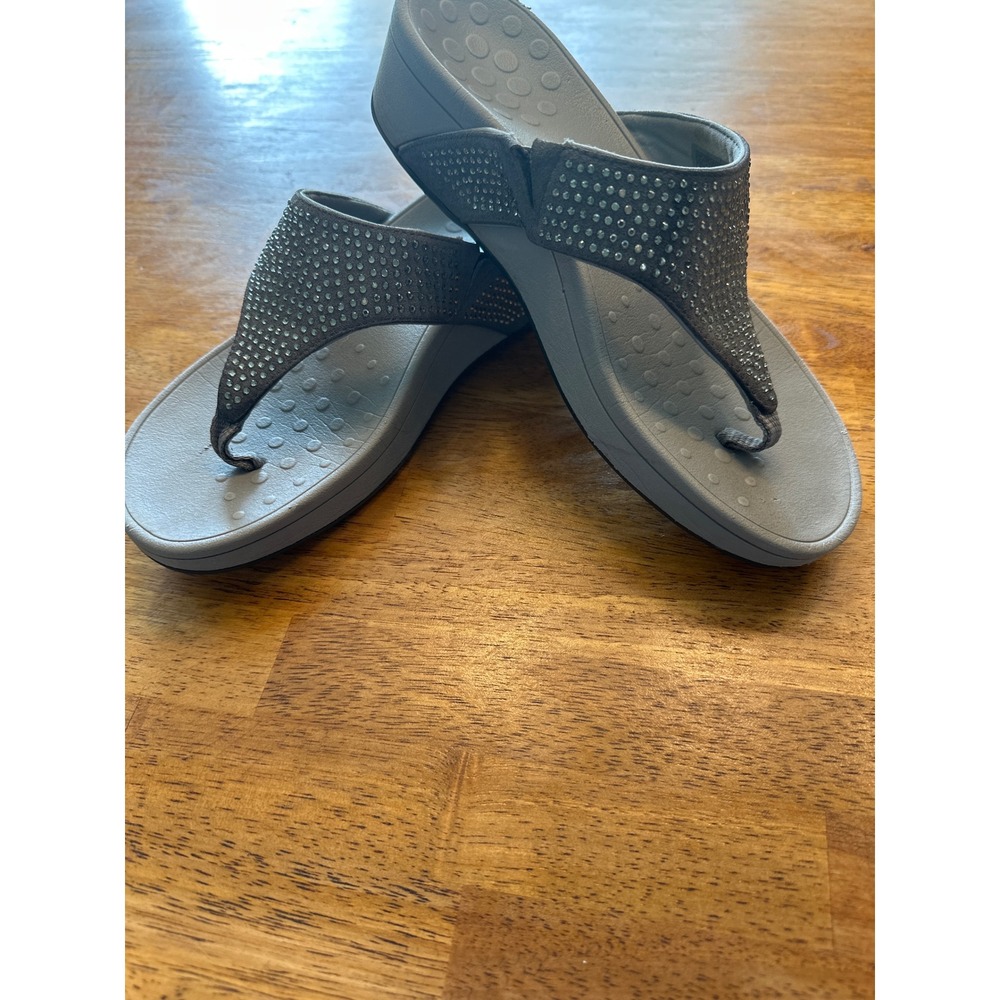 Vionic Naples Grey Rhinestone Wedge Sandals Orthotic Thong TVW5208 Womens 8